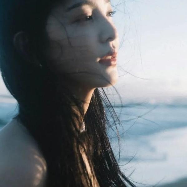 红玫瑰白玫瑰